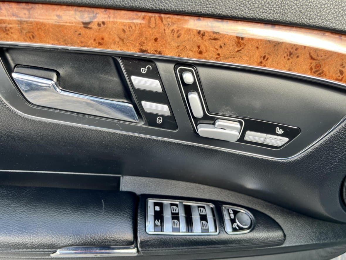 2006 Mercedes-Benz S-CLASS - 23