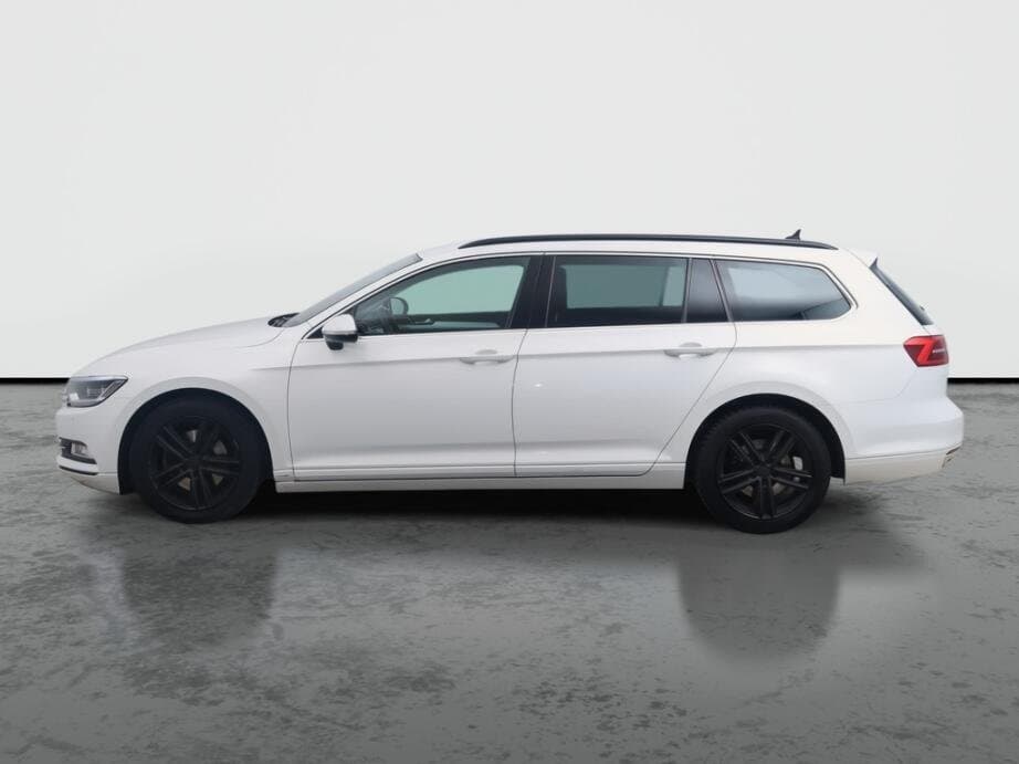 2018 Volkswagen PASSAT - 4