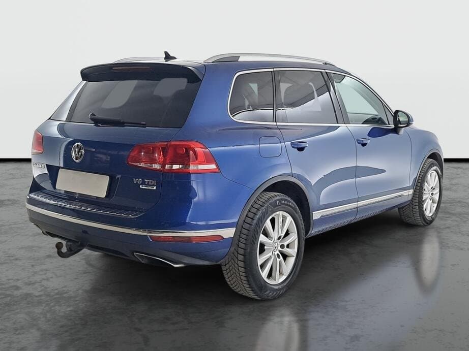 2015 Volkswagen TOUAREG - 7