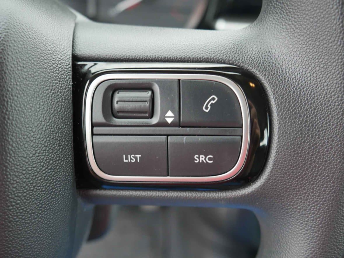 2020 Citroen C3 - 16