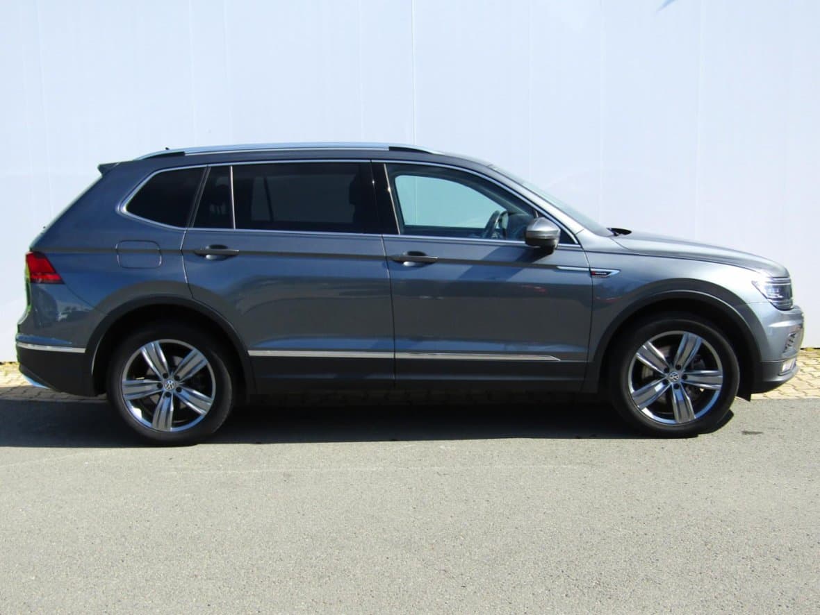 2019 Volkswagen Tiguan - 3
