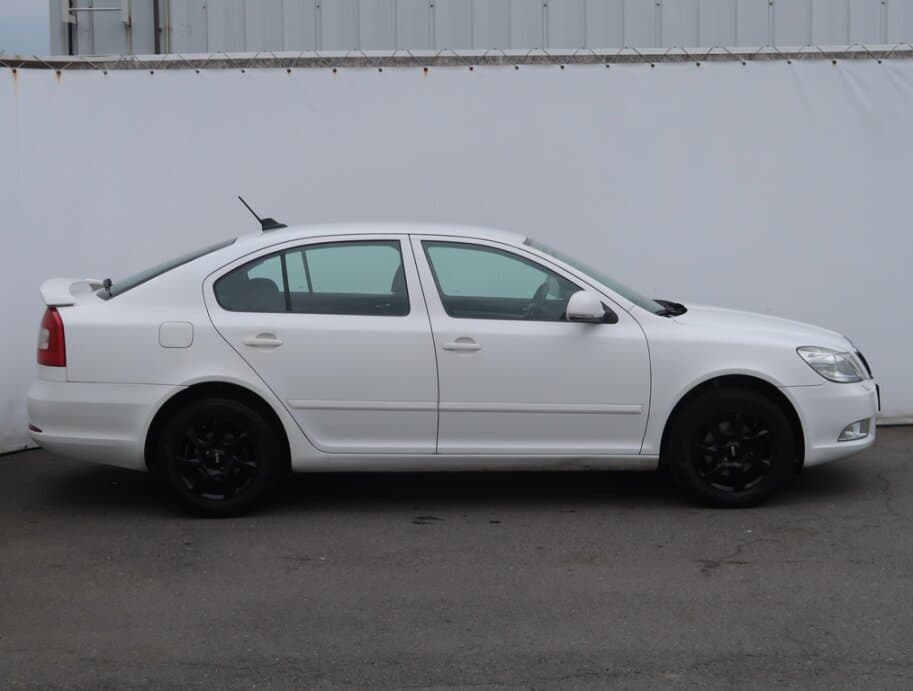 2009 Škoda OCTAVIA - 8