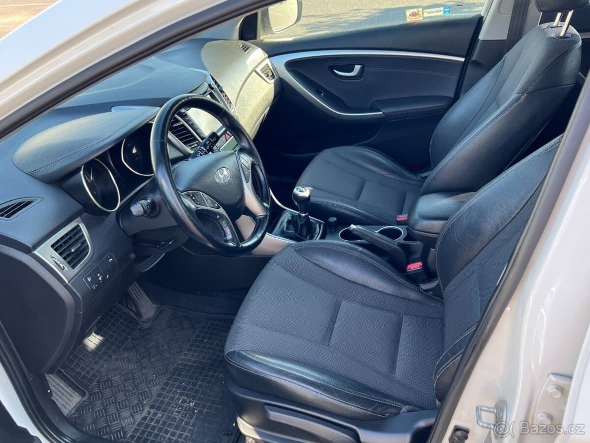 Hyundai i30 - 16