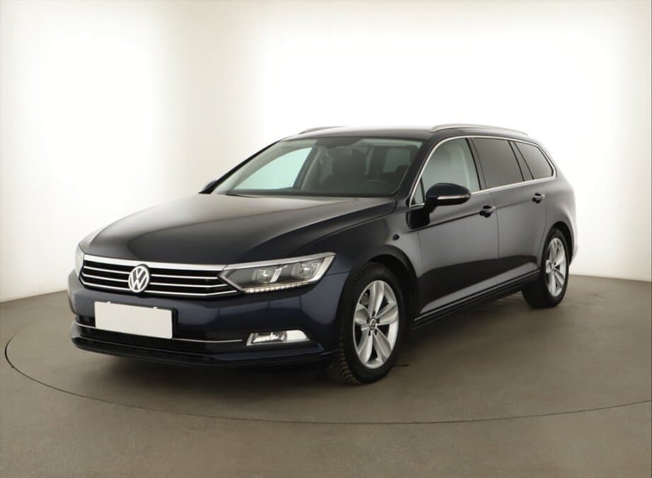 2015 Volkswagen PASSAT - 3