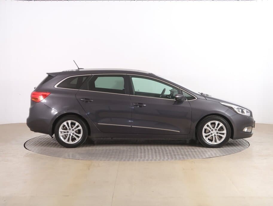 2014 Kia CEE'D - 8