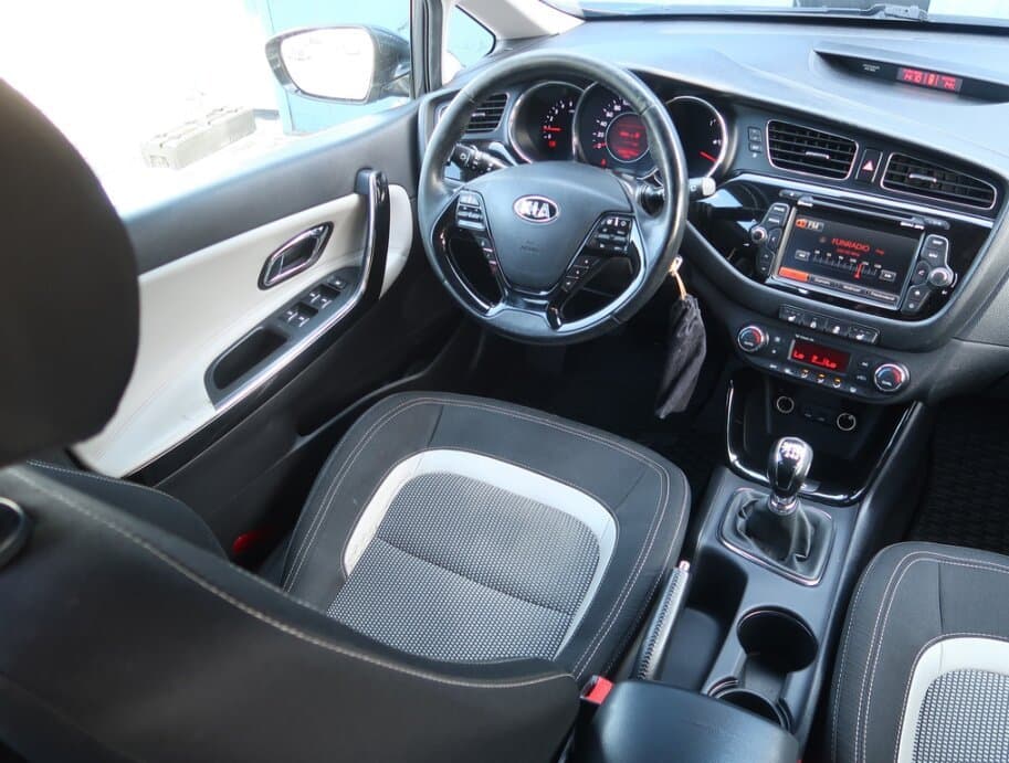 2014 Kia CEE'D - 9