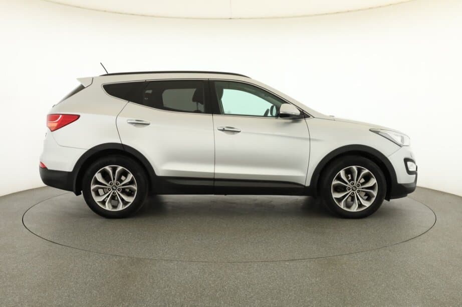 2015 Hyundai SANTA FE - 8