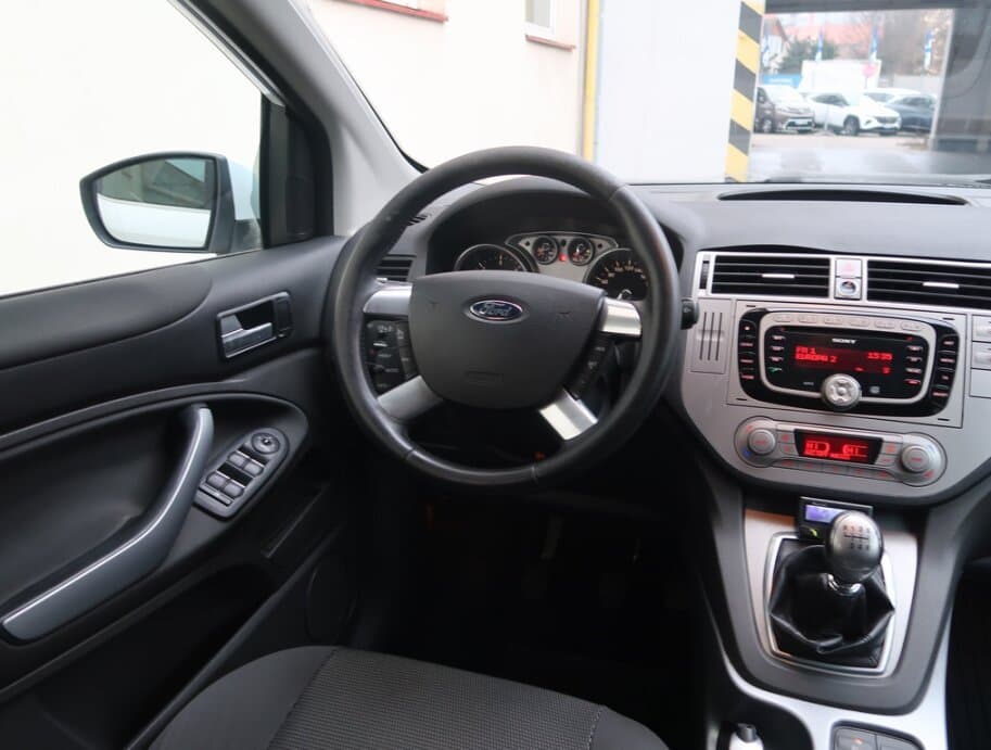 2010 Ford KUGA - 9