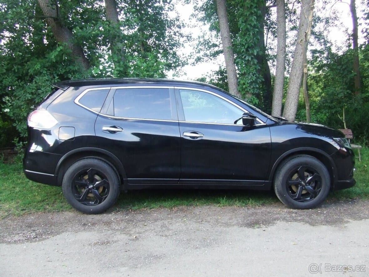 2016 Nissan X-TRAIL - 18