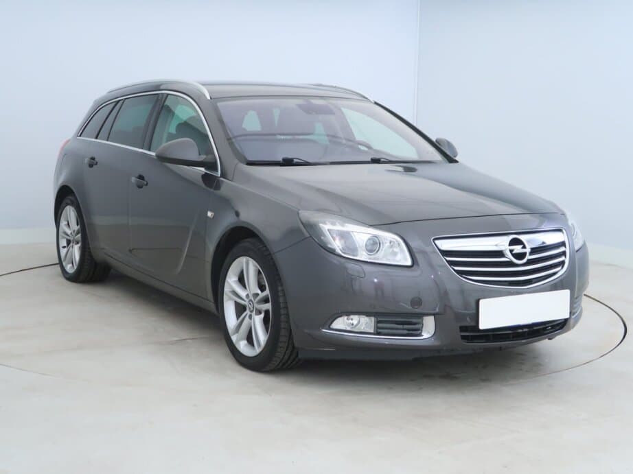 2011 Opel INSIGNIA