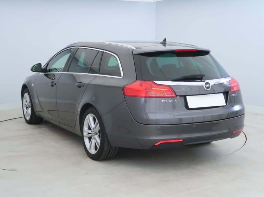 2011 Opel INSIGNIA - 5