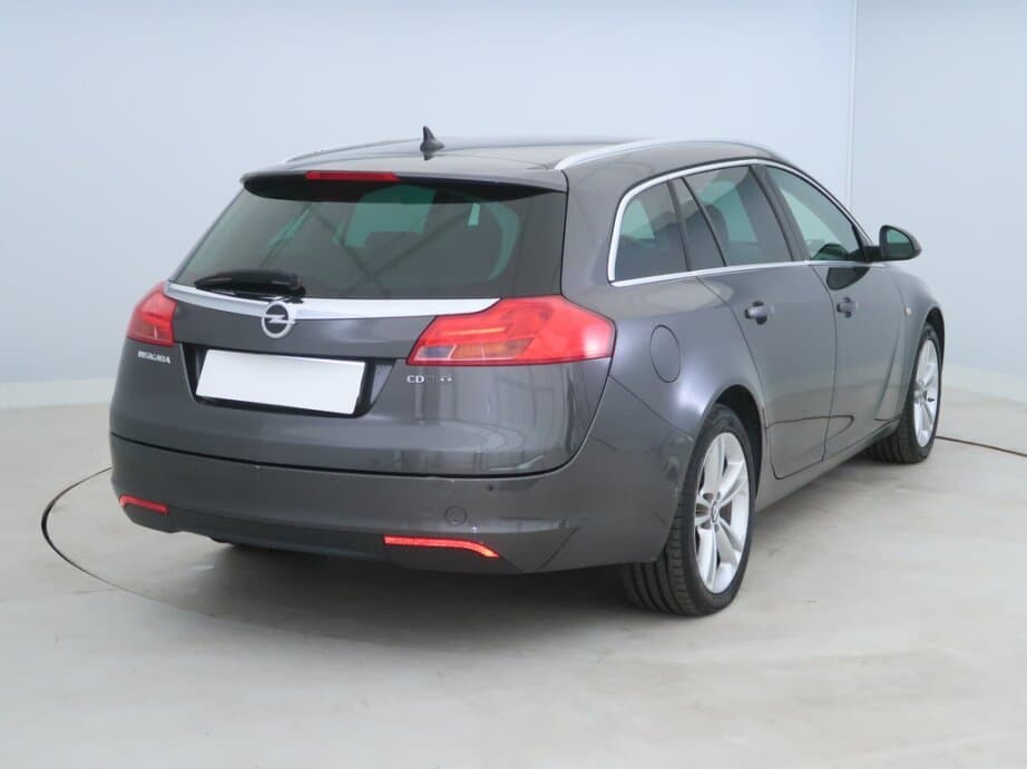 2011 Opel INSIGNIA - 7