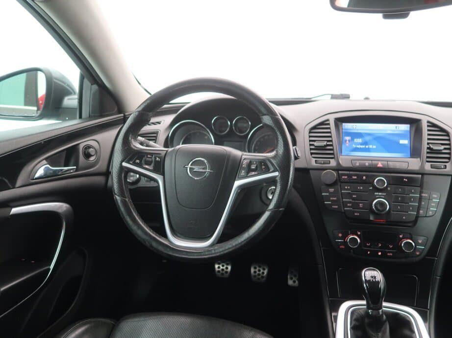 2011 Opel INSIGNIA - 9