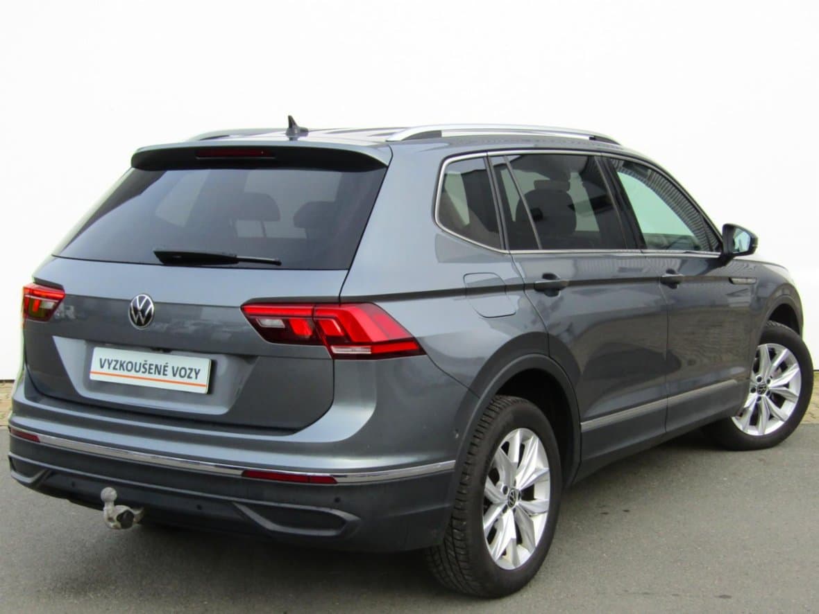 2022 Volkswagen Tiguan - 2