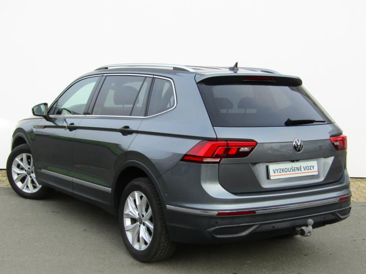2022 Volkswagen Tiguan - 13