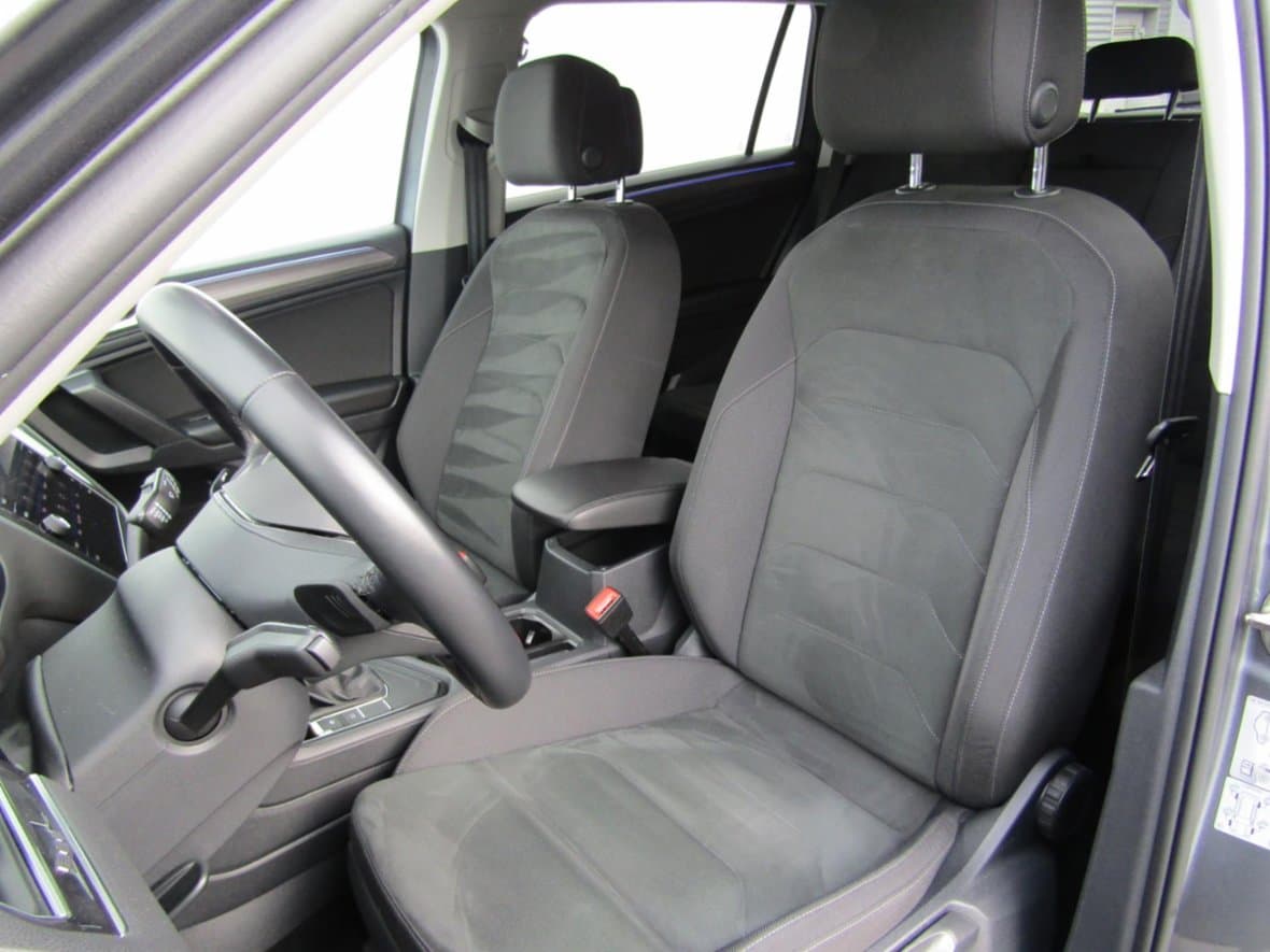 2022 Volkswagen Tiguan - 18