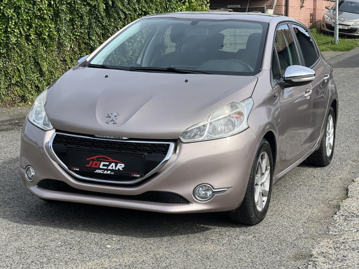 2014 Peugeot 208
