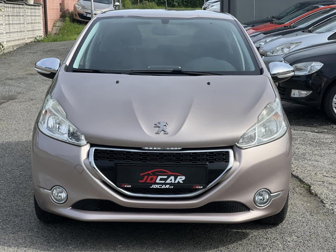 2014 Peugeot 208 - 4