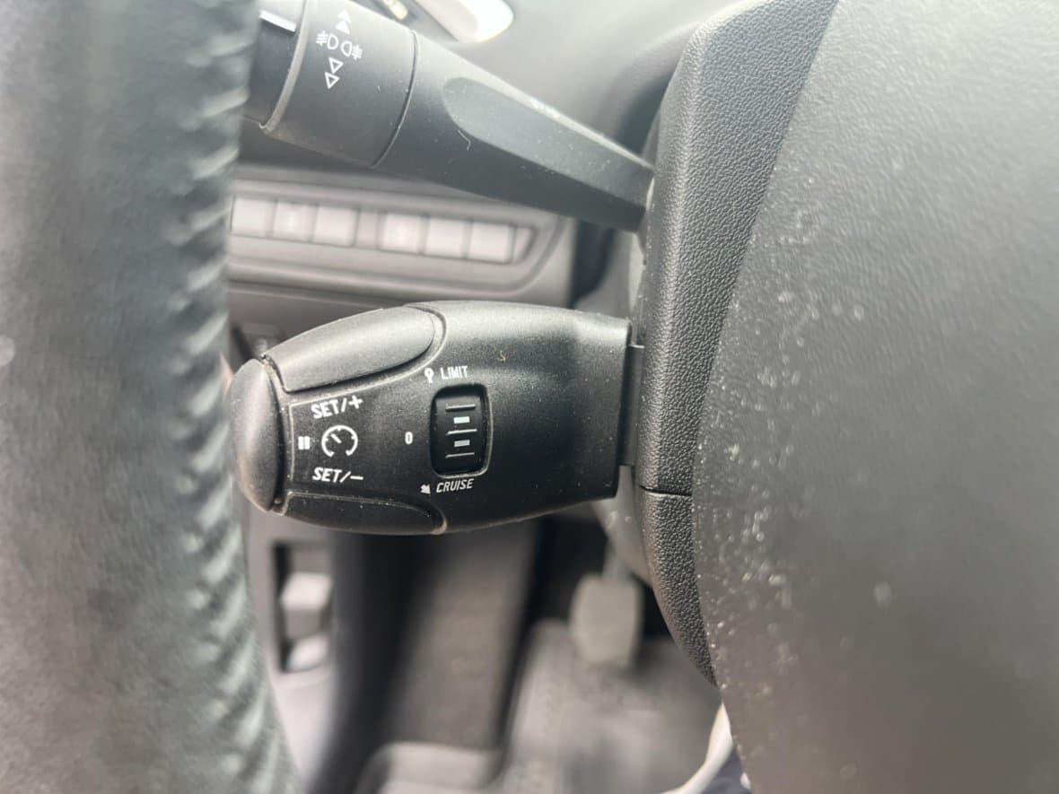 2014 Peugeot 208 - 40