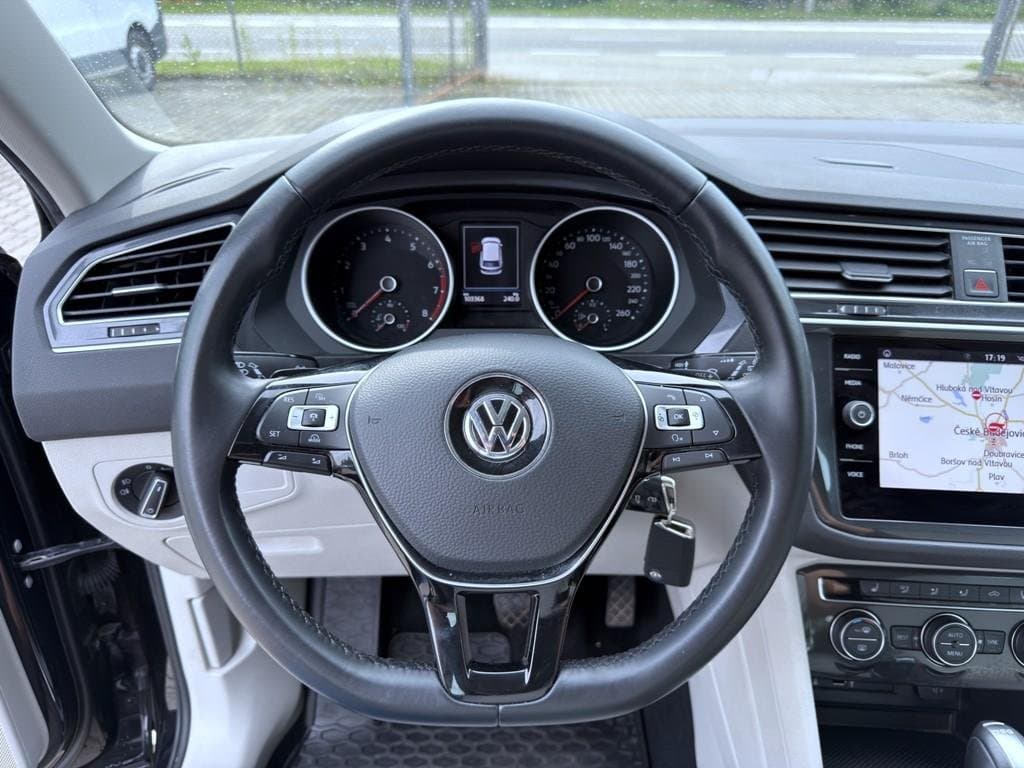 2018 Volkswagen TIGUAN - 14