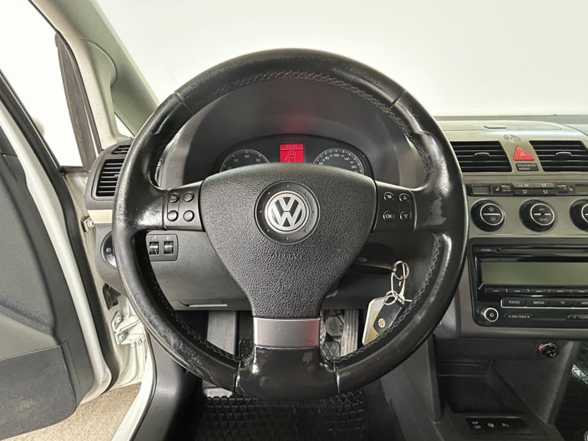 2010 Volkswagen TOURAN - 12