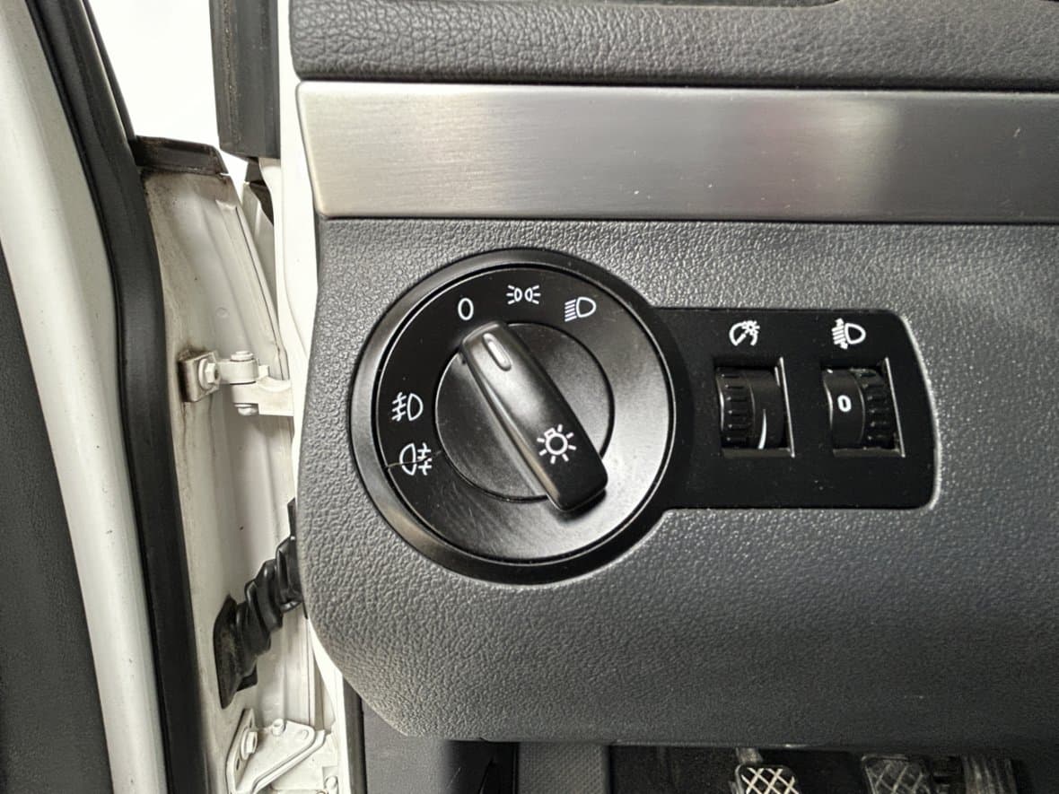 2010 Volkswagen TOURAN - 13