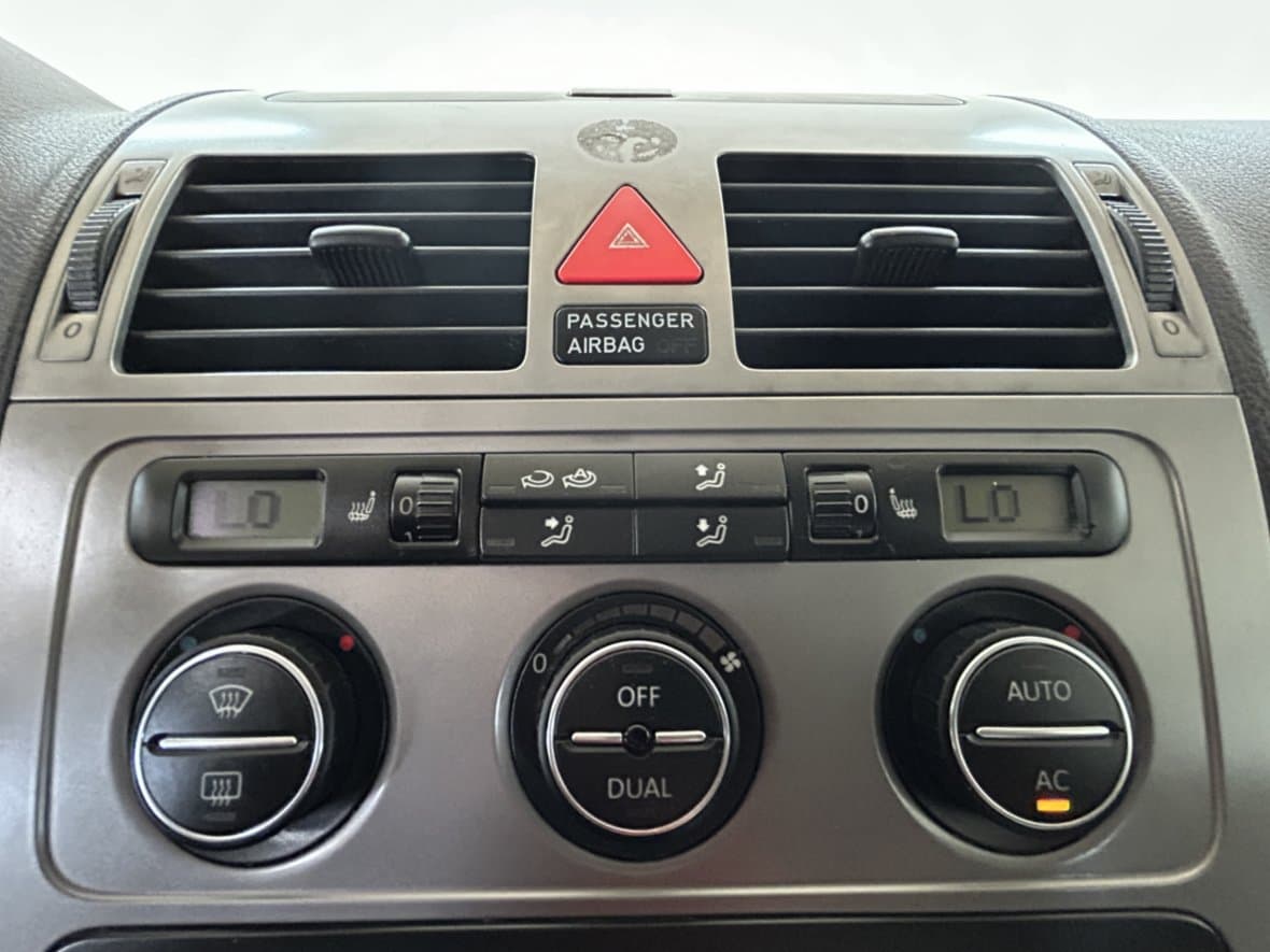 2010 Volkswagen TOURAN - 15