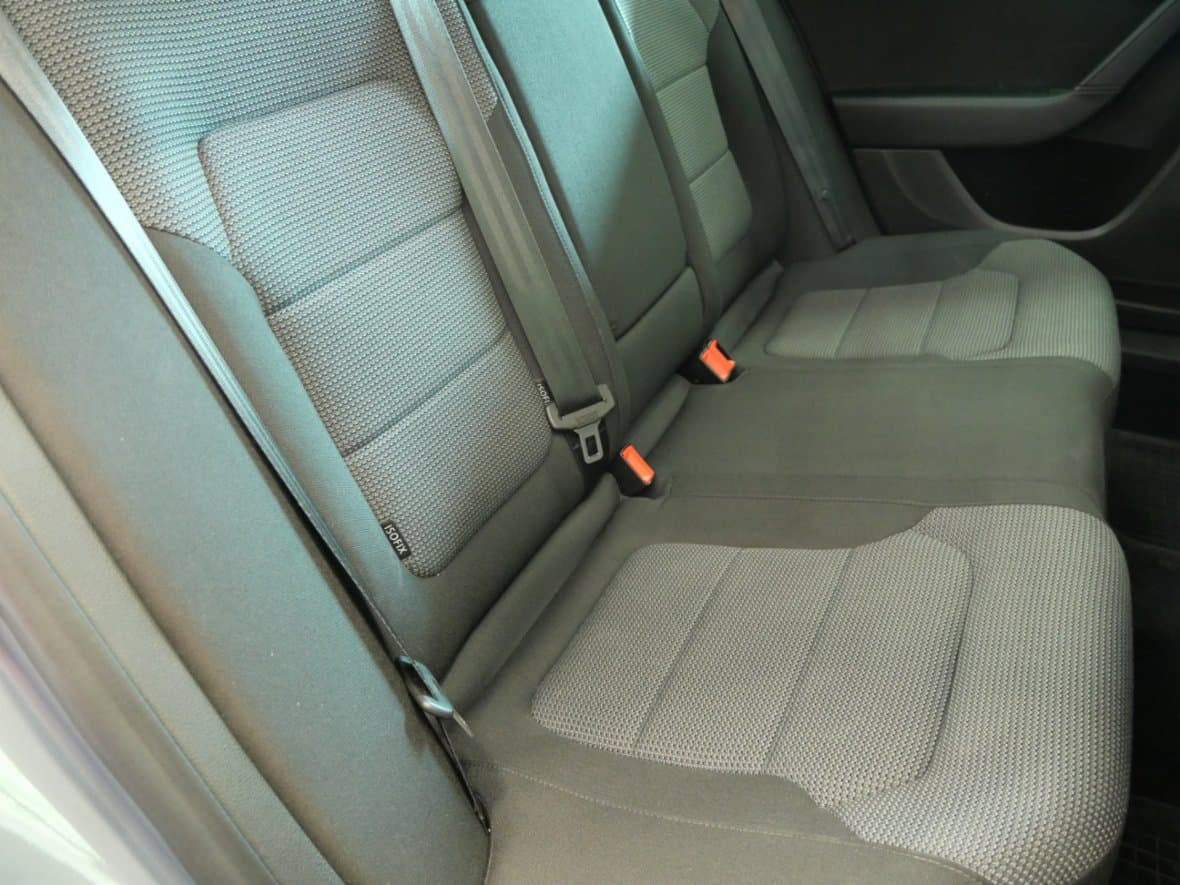 2012 Volkswagen PASSAT - 12