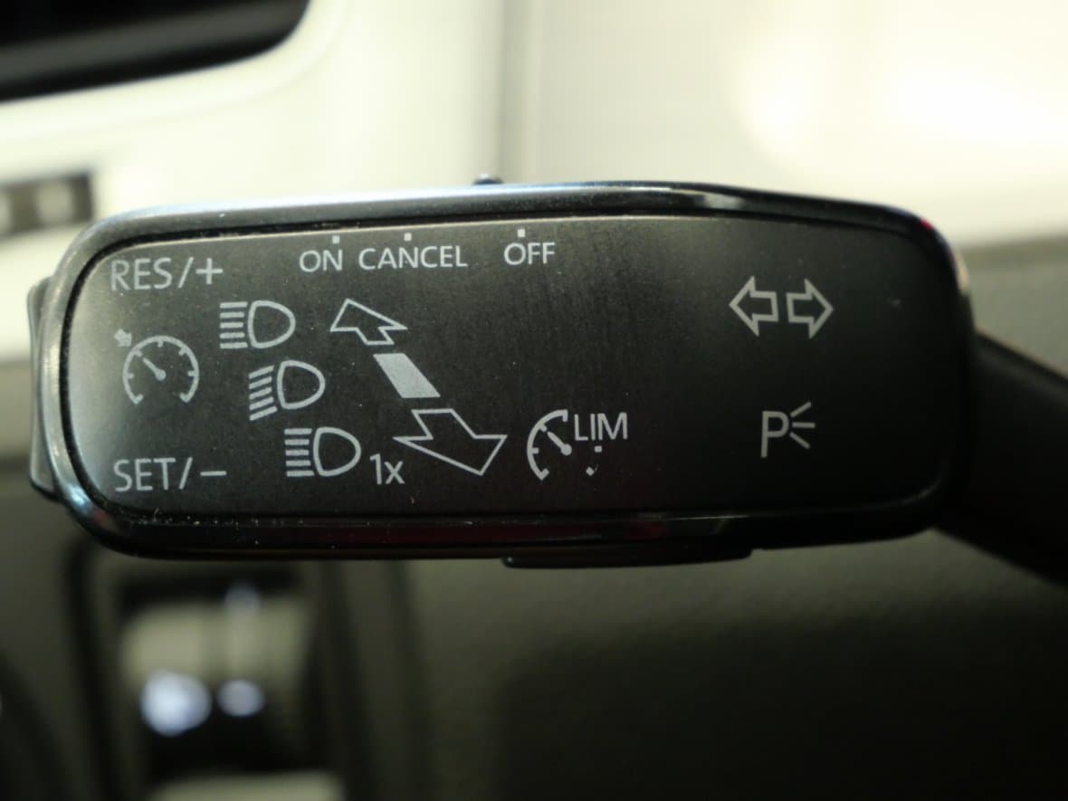 2012 Volkswagen PASSAT - 15