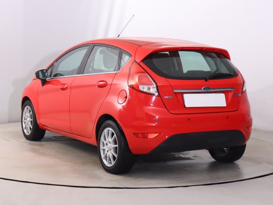 2013 Ford FIESTA - 13