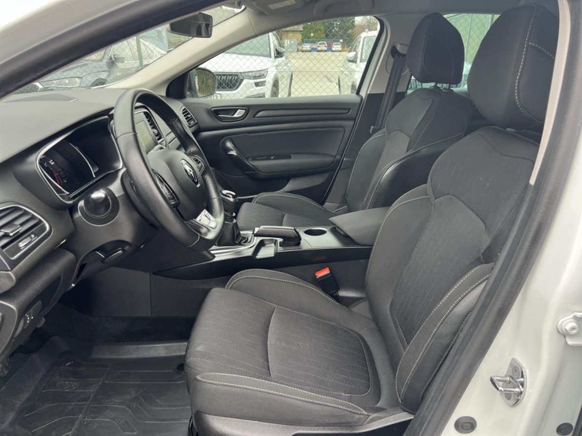 2020 Renault MEGANE - 8