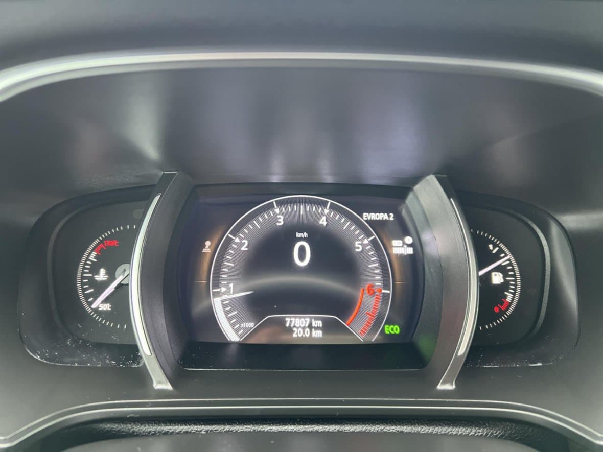 2020 Renault MEGANE - 16