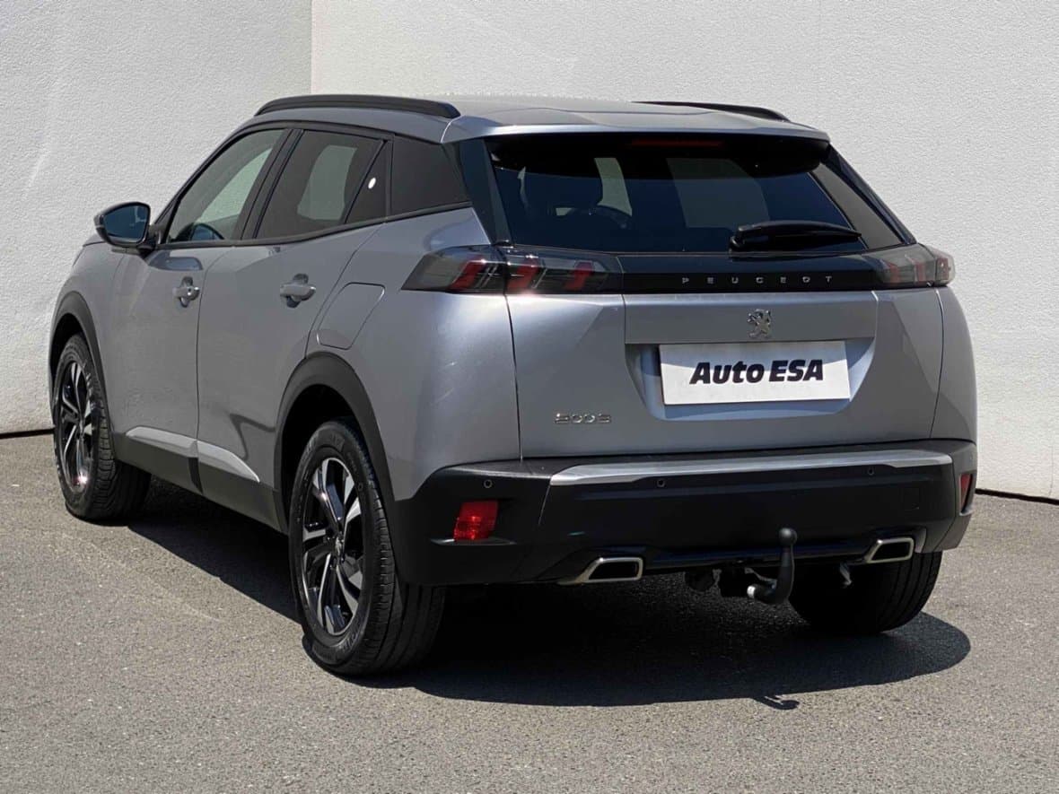 2021 Peugeot 2008 - 11