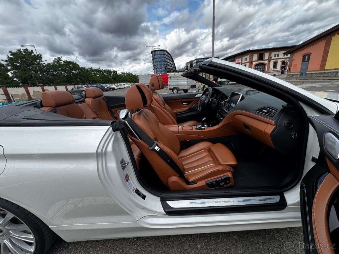BMW 6-SERIES - 19