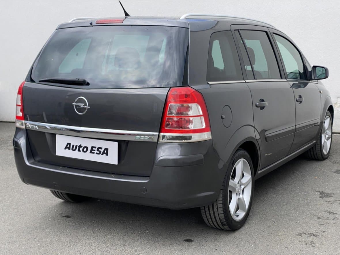 2011 Opel ZAFIRA - 4
