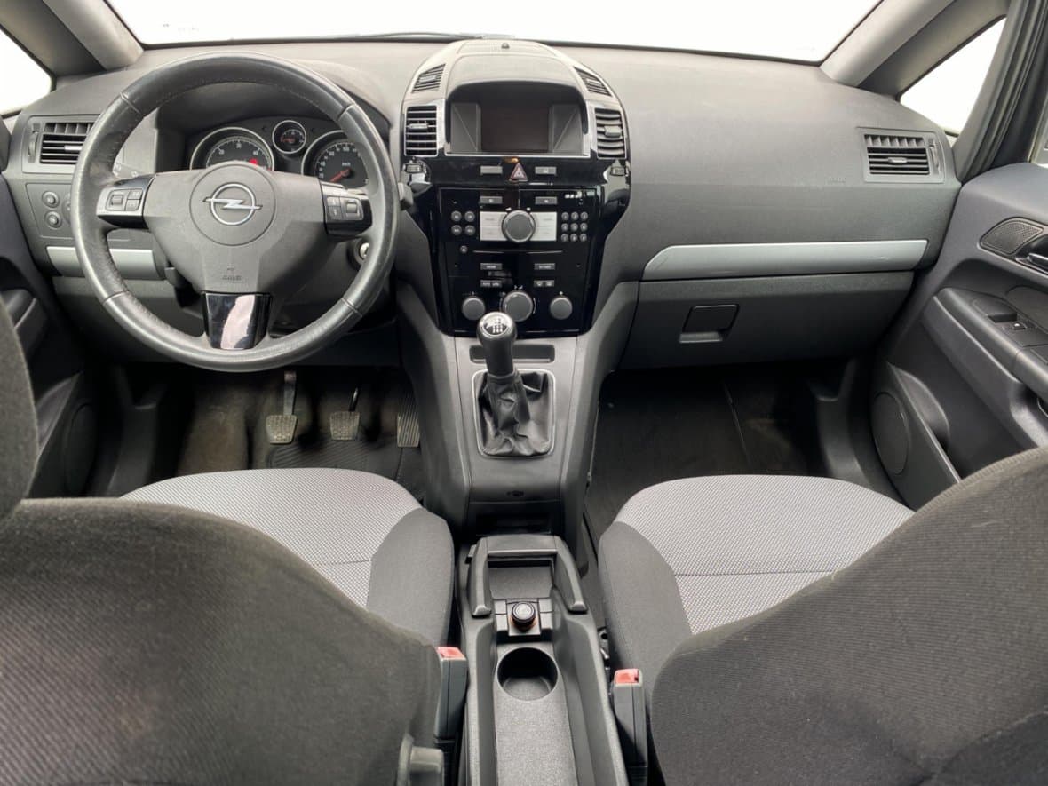 2011 Opel ZAFIRA - 8