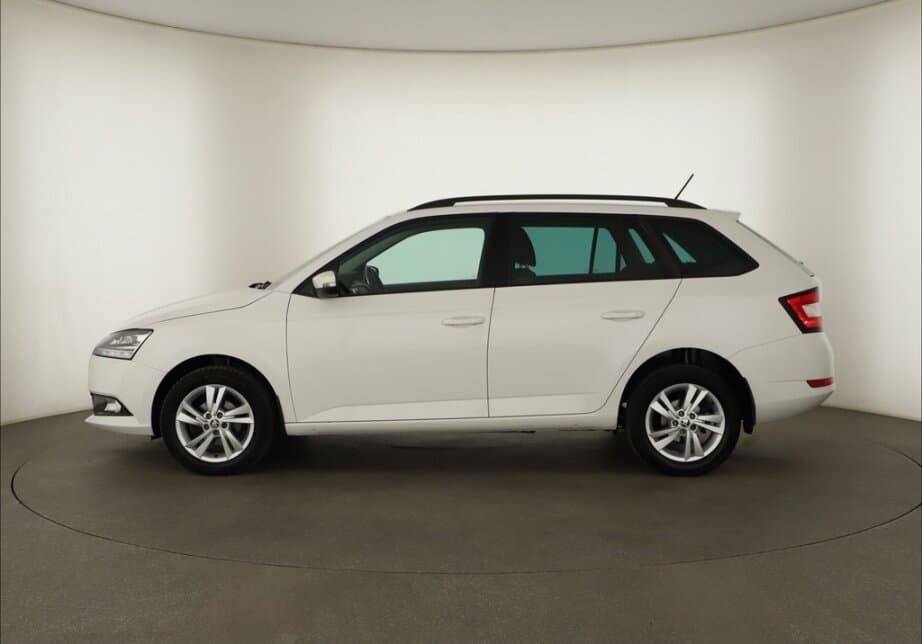 2022 Škoda FABIA - 4