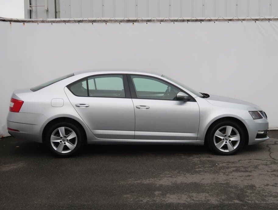 2017 Škoda OCTAVIA - 8