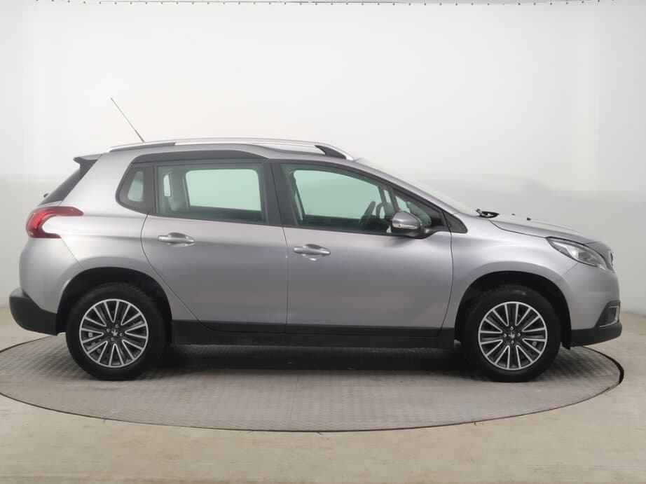 2018 Peugeot 2008 - 8