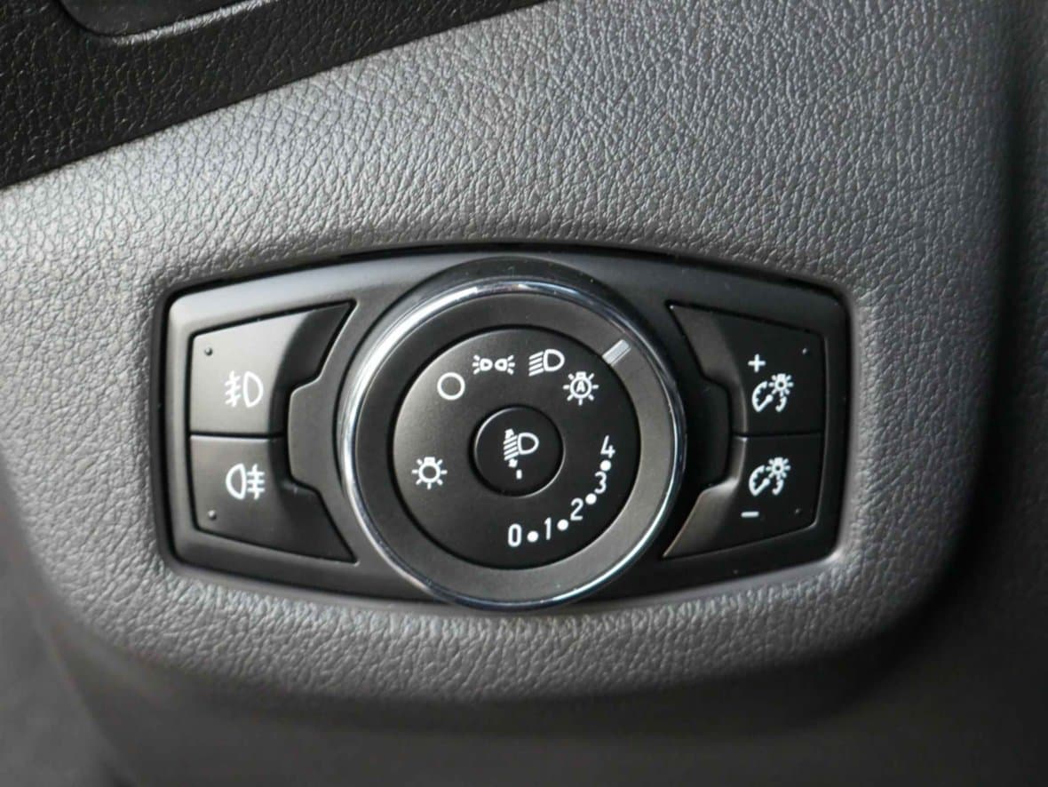2014 Ford TOURNEO - 16