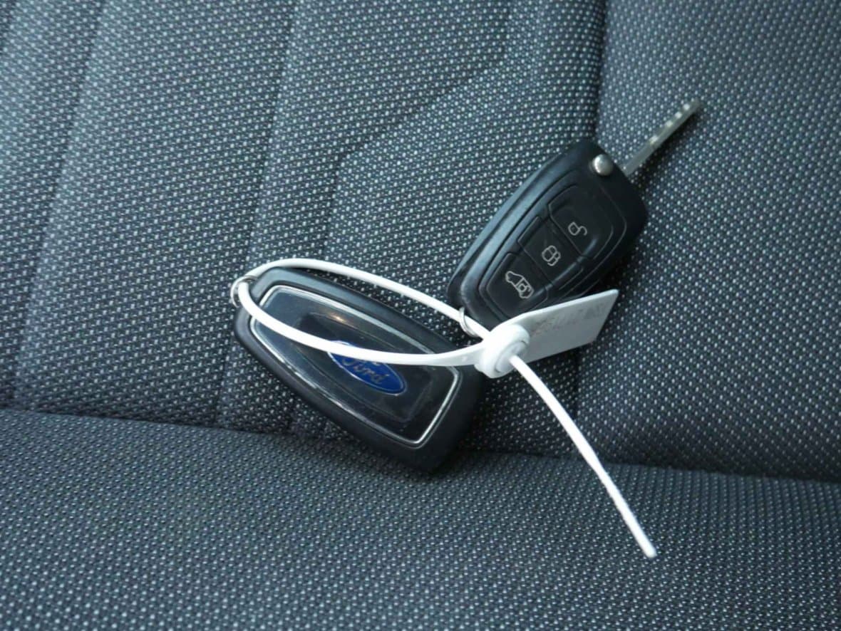 2014 Ford TOURNEO - 19