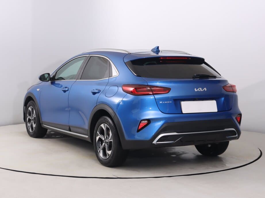 2024 Kia XCEED - 5
