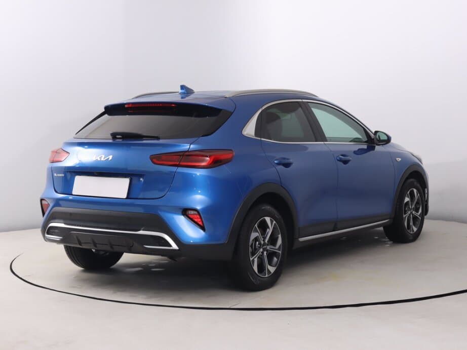 2024 Kia XCEED - 7