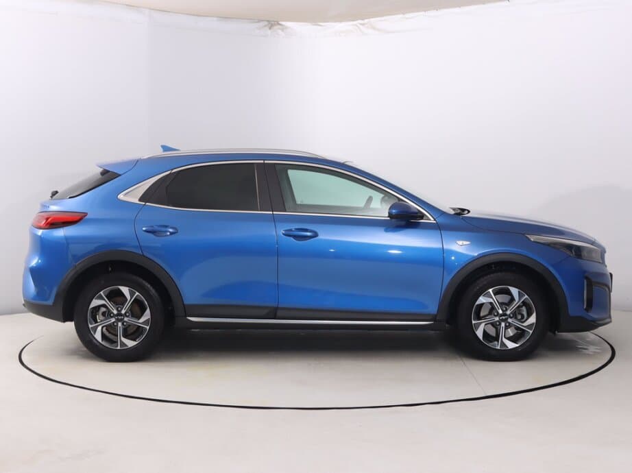 2024 Kia XCEED - 8