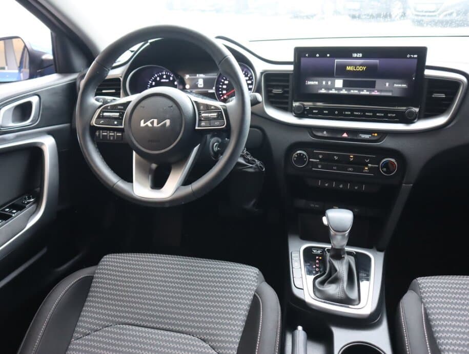 2024 Kia XCEED - 9