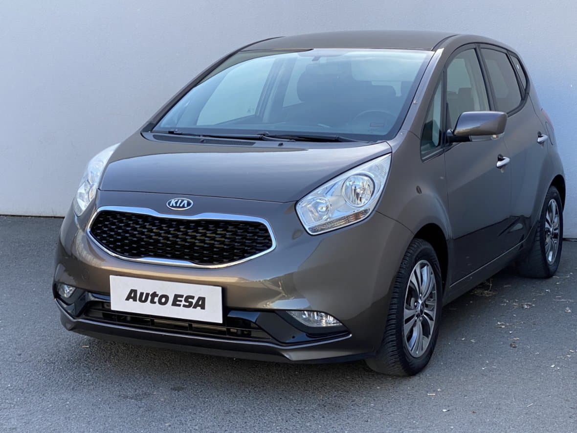 2017 Kia VENGA - 3