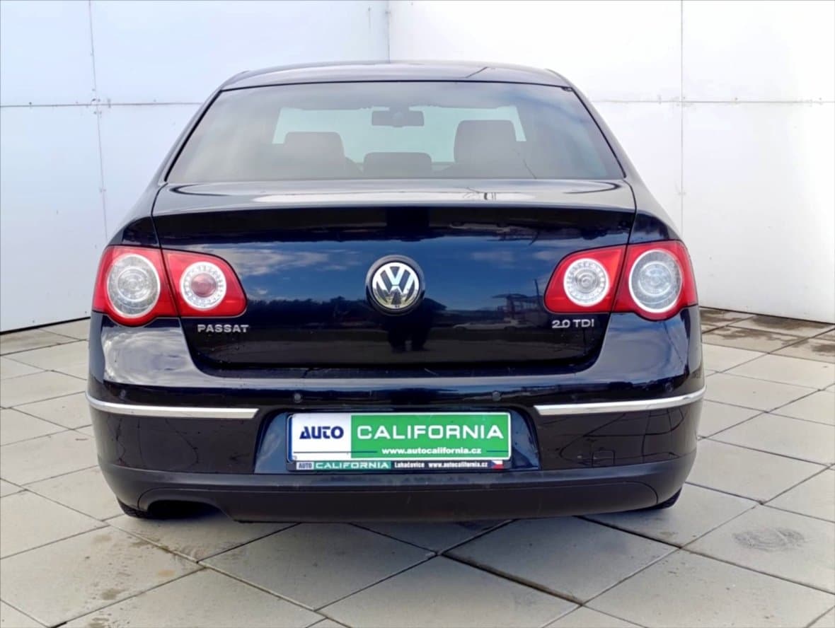 2006 Volkswagen PASSAT - 8