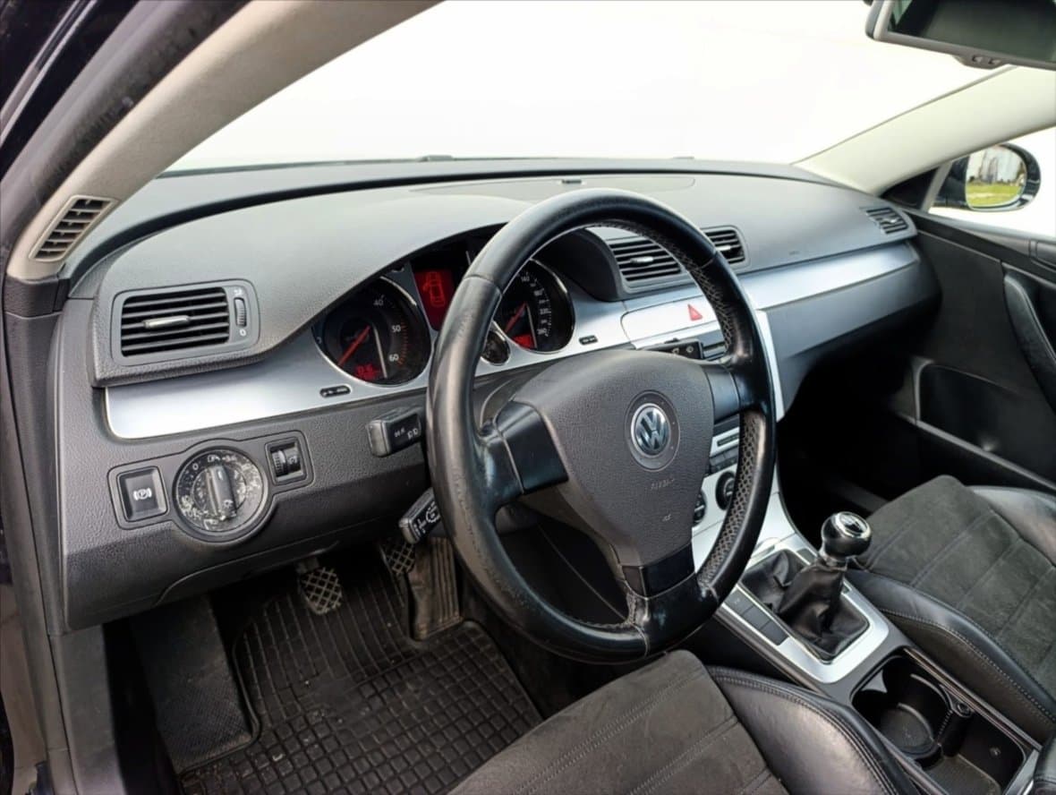 2006 Volkswagen PASSAT - 13