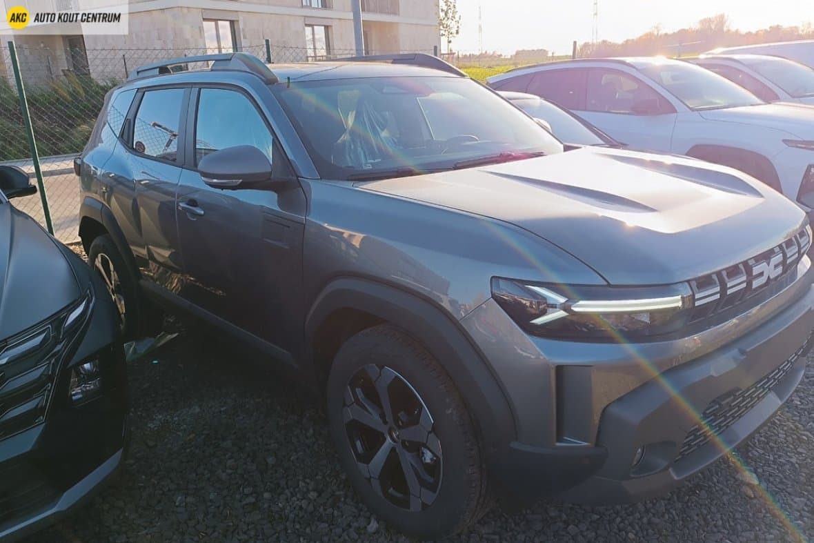 2025 Dacia DUSTER - 3