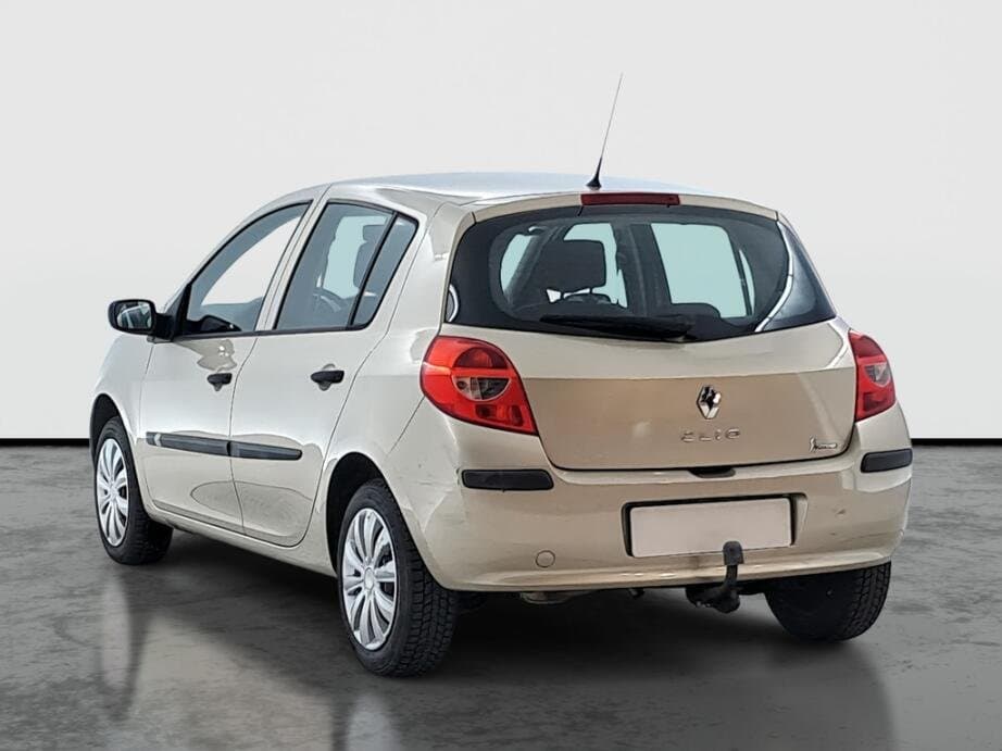 2007 Renault CLIO - 9